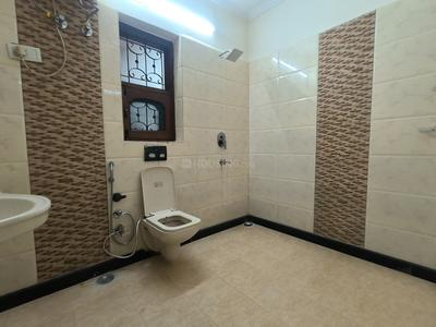Image of 5000 Sq.ft 5 BHK Independent House for rent in Sector 40, Noida for Rs. 160000