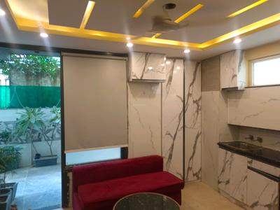 Bedroom Image of 600 Sq.ft 1 BHK Apartment / Flat for rent in DLF Phase 3 Gurgaon for Rs. 35000