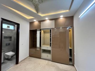 Bedroom Image of 900 Sq.ft 2 BHK Builder Floor for rent in Ashok Nagar New Delhi for Rs. 34000