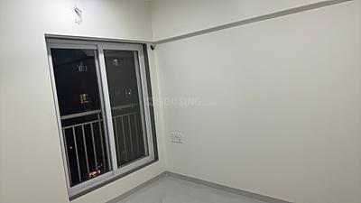Bedroom Image of 755 Sq.ft 2 BHK Apartment / Flat for rent in Swastik Coral, Vikhroli East Mumbai for Rs. 47500