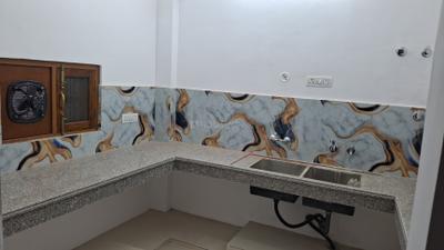 Kitchen Image of 450 Sq.ft 1 RK Builder Floor for rent in Chinhat Lucknow for Rs. 6000
