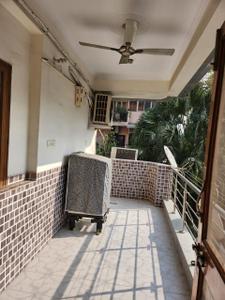 Balcony Image of 1850 Sq.ft 3 BHK Apartment / Flat for rent in Jalwayu Vihar, Sector 21 Noida for Rs. 60000