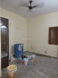 Bedroom Image of 1000 Sq.ft 1.5 BHK Builder Floor for rent in Sector 22 Noida for Rs. 19000