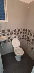 Bathroom Image of 1450 Sq.ft 3 BHK Independent House for rent in Dattapura Vadodara for Rs. 21000