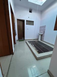 Bedroom Image of 700 Sq.ft 3 BHK Independent House for rent in Matiyari Lucknow for Rs. 13000