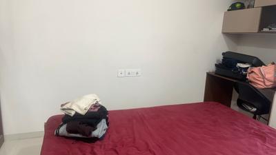 Bedroom Image of 684 Sq.ft 2 BHK Apartment / Flat for rent in Rustomjee Urbania Aurelia, Thane West Thane for Rs. 44500