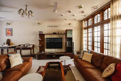 Hall Image of 6000 Sq.ft 4 BHK Independent House for sale in JP Nagar Bengaluru for Rs. 180000000