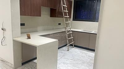 Kitchen Image of 1800 Sq.ft 3 BHK Builder Floor for sale in Model Town New Delhi for Rs. 35000000