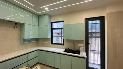 Kitchen Image of 1801 Sq.ft 3 BHK Builder Floor for sale in Paschim Vihar New Delhi for Rs. 31000000