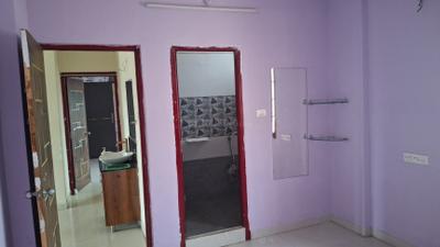 Bedroom Image of 2100 Sq.ft 3 BHK Builder Floor for rent in Madhavadhara Visakhapatnam for Rs. 25000
