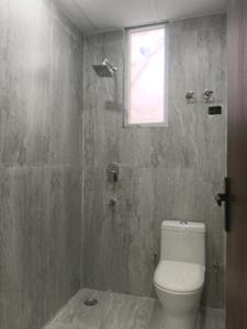 Common Bathroom Image of 1125 Sq.ft 2 BHK Apartment / Flat for sale in Aarambh Heights, Surajpur Greater Noida for Rs. 4850600