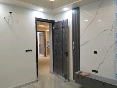 Bedroom Image of 1100 Sq.ft 3 BHK Builder Floor for sale in Shakurpur New Delhi for Rs. 11000000