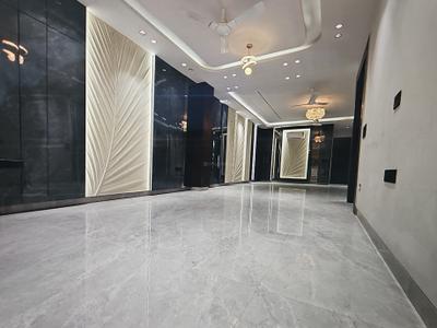Living Room Image of 1440 Sq.ft 3 BHK Builder Floor for rent in Mukherjee Nagar New Delhi for Rs. 45000