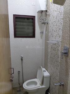 Bathroom Image of 500 Sq.ft 1 BHK Apartment / Flat for rent in Mogappair East Chennai for Rs. 20000