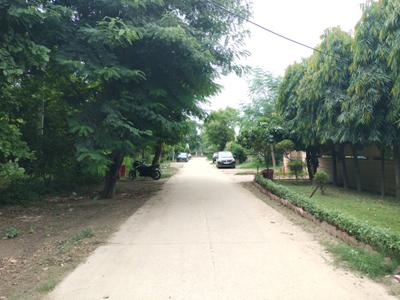 Image of 3150 Sq.ft Residential Plot / Land for sale in Sector 14, Faridabad for Rs. 85000000