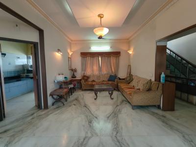 Hall Image of 4503 Sq.ft 4 BHK Independent House for sale in Ambawadi Ahmedabad for Rs. 60000000
