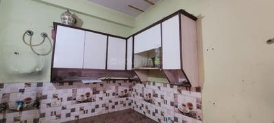Kitchen Image of 750 Sq.ft 2 BHK Apartment / Flat for sale in DLF Ankur Vihar Ghaziabad for Rs. 2200000