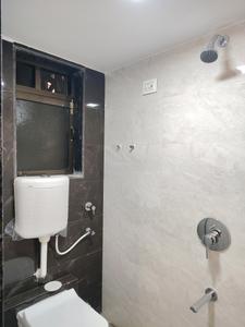 Common Bathroom Image of 1020 Sq.ft 2 BHK Apartment / Flat for rent in Rustomjee Azziano, Thane West Thane for Rs. 55000