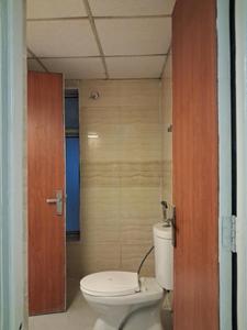 Common Bathroom Image of 1295 Sq.ft 3 BHK Apartment / Flat for rent in Supertech Ecociti, Sector 137 Noida for Rs. 38000