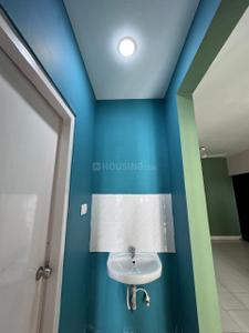 Bathroom Image of 712 Sq.ft 2 BHK Apartment / Flat for sale in Hiland Greens, Maheshtala Kolkata for Rs. 1900000