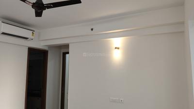 Bedroom Image of 1255 Sq.ft 2 BHK Apartment / Flat for rent in Godrej Woods, Sector 43 Noida for Rs. 58000