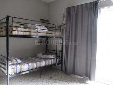 Bedroom Image of fully furnished  Shared Dorm for rent on Daily, weekly &amp; Monthly basis in DLF Phase 3, Gurgaon