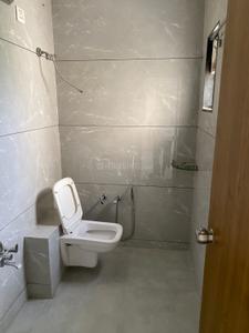 Image of 1600 Sq.ft 3 BHK Apartment / Flat for rent in Goyal Vishal Residency, Prahlad Nagar, Ahmedabad for Rs. 35000