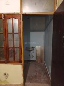 Kitchen Image of 700 Sq.ft 1 RK Builder Floor for rent in Gomti Nagar Lucknow for Rs. 12000