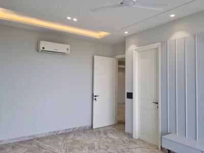 Bedroom Image of 3771 Sq.ft 4 BHK Builder Floor for sale in Janakpuri New Delhi for Rs. 105000000