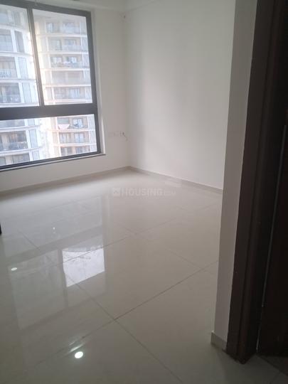 Sheth Auris Bliss Main Image 1