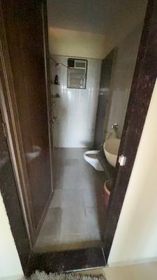 Image of 900 Sq.ft 2 BHK Apartment / Flat for rent in Kasarvadavali, Thane for Rs. 28000