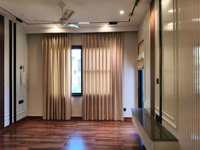 Bedroom Image of 4770 Sq.ft 4.5 BHK Builder Floor for sale in Paramount Luxury Ansal Esencia, Sector 67 Gurgaon for Rs. 41500000