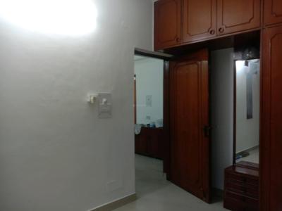 Bedroom Image of 2000 Sq.ft 3 BHK Apartment / Flat for rent in DDA Flats Vasant Kunj, Vasant Kunj New Delhi for Rs. 80000