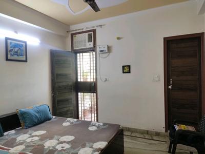 Bedroom Image of 1470 Sq.ft 3 BHK Apartment / Flat for sale in Govindpuram Ghaziabad for Rs. 8000000