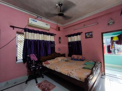 Bedroom Image of 2000 Sq.ft 4.5 BHK Independent House for sale in Boral Kolkata for Rs. 5495000