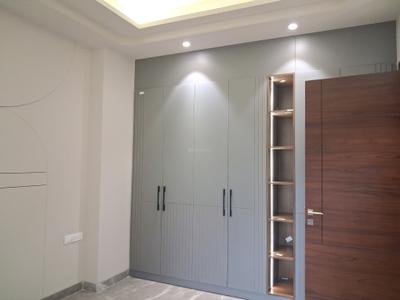 Bedroom Image of 1800 Sq.ft 3 BHK Builder Floor for sale in Paschim Vihar New Delhi for Rs. 36500000