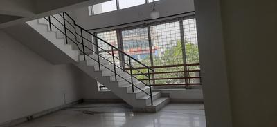 Balcony Image of 2900 Sq.ft 3 BHK Apartment / Flat for rent in Gariahat Kolkata for Rs. 105000