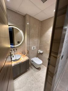 Bathroom Image of 2800 Sq.ft 4 BHK Apartment / Flat for sale in Ivory County Phase 1, Sector 115 Noida for Rs. 63000000