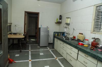 Kitchen Image of 1250 Sq.ft 2 BHK Independent House for rent in Kothrud Pune for Rs. 50000