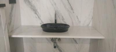Bathroom Image of 3571 Sq.ft 4 BHK Apartment / Flat for rent in Richards Town Bengaluru for Rs. 220000