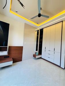 Bedroom Image of 2400 Sq.ft 4.5 BHK Independent House for rent in Amanora Park Town, Hadapsar Pune for Rs. 190000