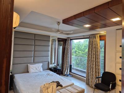 Bedroom Image of 2550 Sq.ft 3.5 BHK Builder Floor for sale in Geetanjali Enclave New Delhi for Rs. 65000000