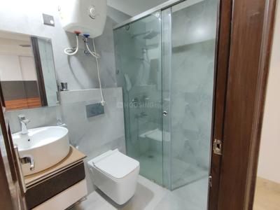 Image of 1620 Sq.ft 3 BHK Builder Floor for sale in Yojana Vihar RWA, Anand Vihar, New Delhi for Rs. 45000000