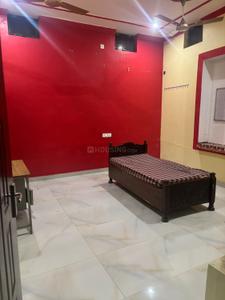 Bedroom Image of 1300 Sq.ft 3 BHK Builder Floor for rent in Sipri Bazar Jhansi for Rs. 15000