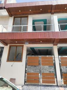 Image of 1800 Sq.ft 4 BHK Duplex for sale in Shahganj, Agra for Rs. 7500000