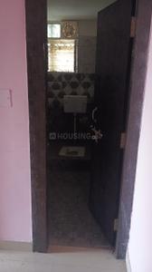 Bathroom Image of 1350 Sq.ft 3 BHK Apartment / Flat for rent in Pundag Ranchi for Rs. 18000