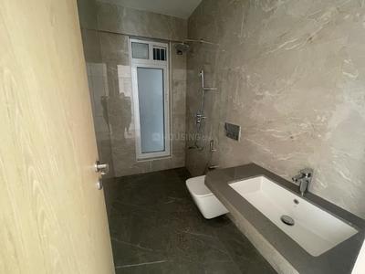 Image of 1184 Sq.ft 2 BHK Apartment / Flat for rent in Monte South, Byculla, Mumbai for Rs. 155000