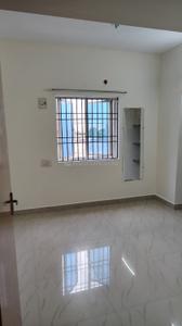 Bedroom Image of 650 Sq.ft 2 BHK Apartment / Flat for rent in Poonamallee Chennai for Rs. 16000