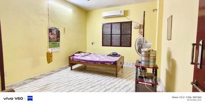 Bedroom Image of 1000 Sq.ft 2 BHK Apartment / Flat for sale in Tambaram East Chennai for Rs. 5900000