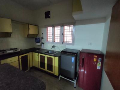 Kitchen Image of 700 Sq.ft 1 BHK Builder Floor for rent in Indira Nagar Bengaluru for Rs. 35000